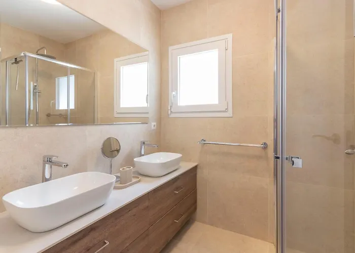 Robin - Costa Carpediem *