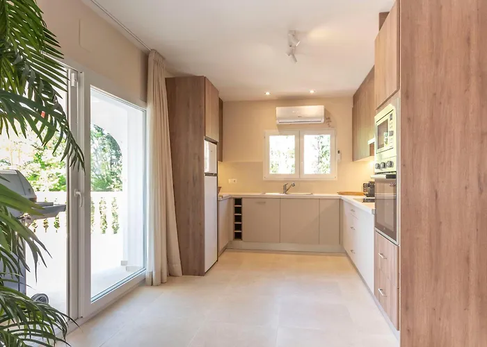 Robin - Costa Carpediem Кальпе